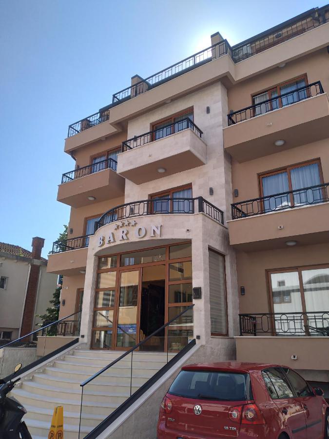 Baron Lägenhet Budva Exteriör bild